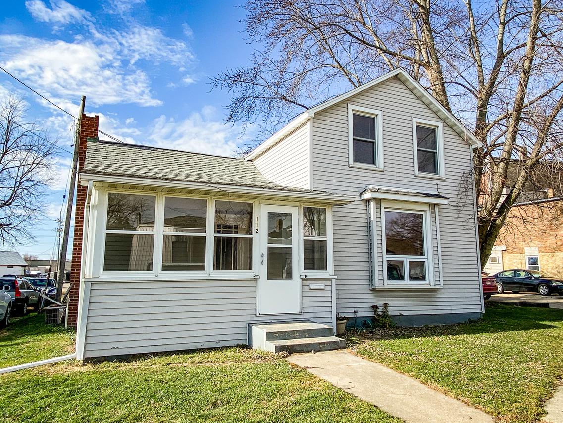 112 S Mason Ave., Amboy, IL 61310