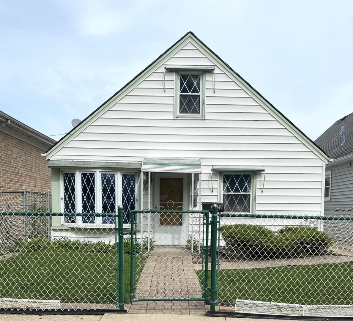 3829 N Oconto Ave., Chicago, IL 60634