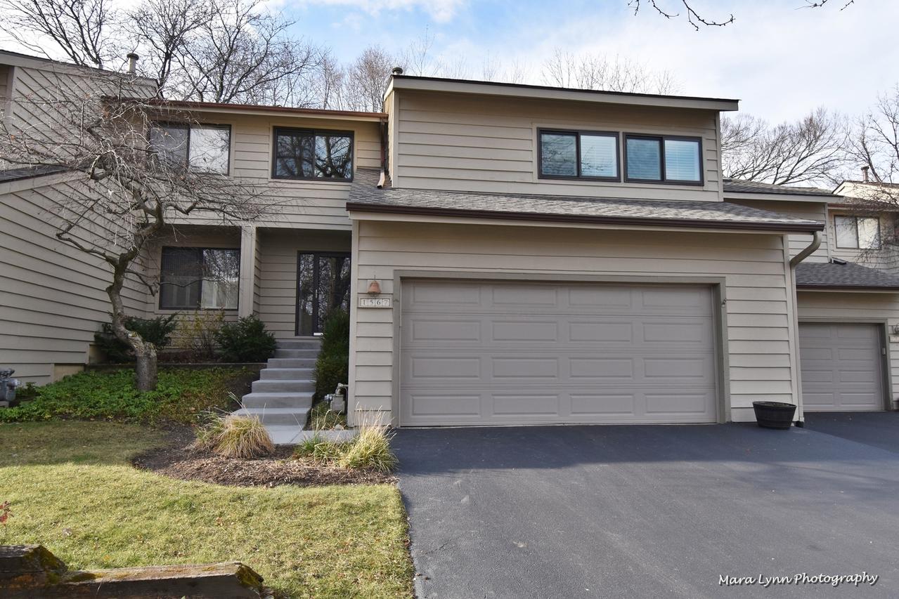 1567 Kirkwood Dr., Geneva, IL 60134