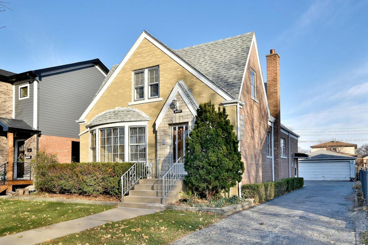 5479 N Newland Ave., Chicago, IL 60656