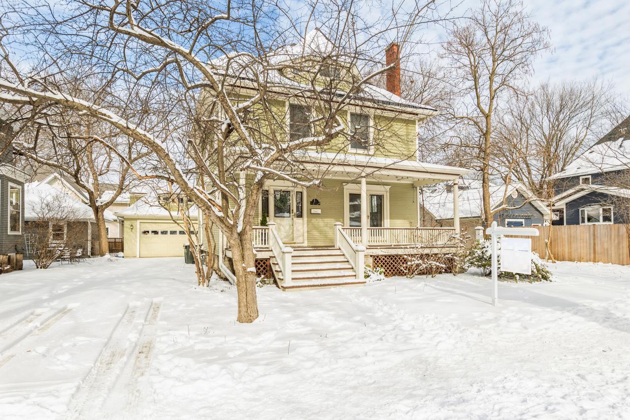 611 W Elm Ave., La Grange, IL 60525