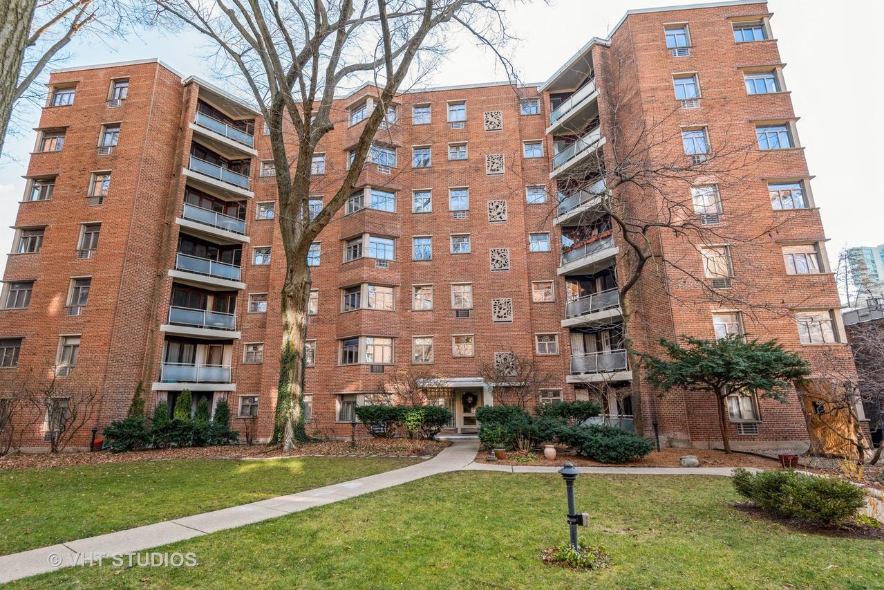 1860 Sherman Ave. #2-3SC, Evanston, IL 60201