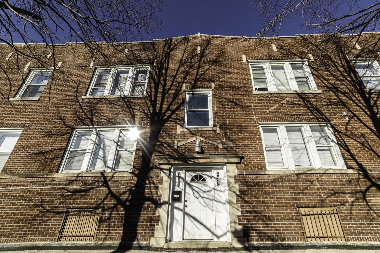 2438 W 62nd St., Chicago, IL 60629