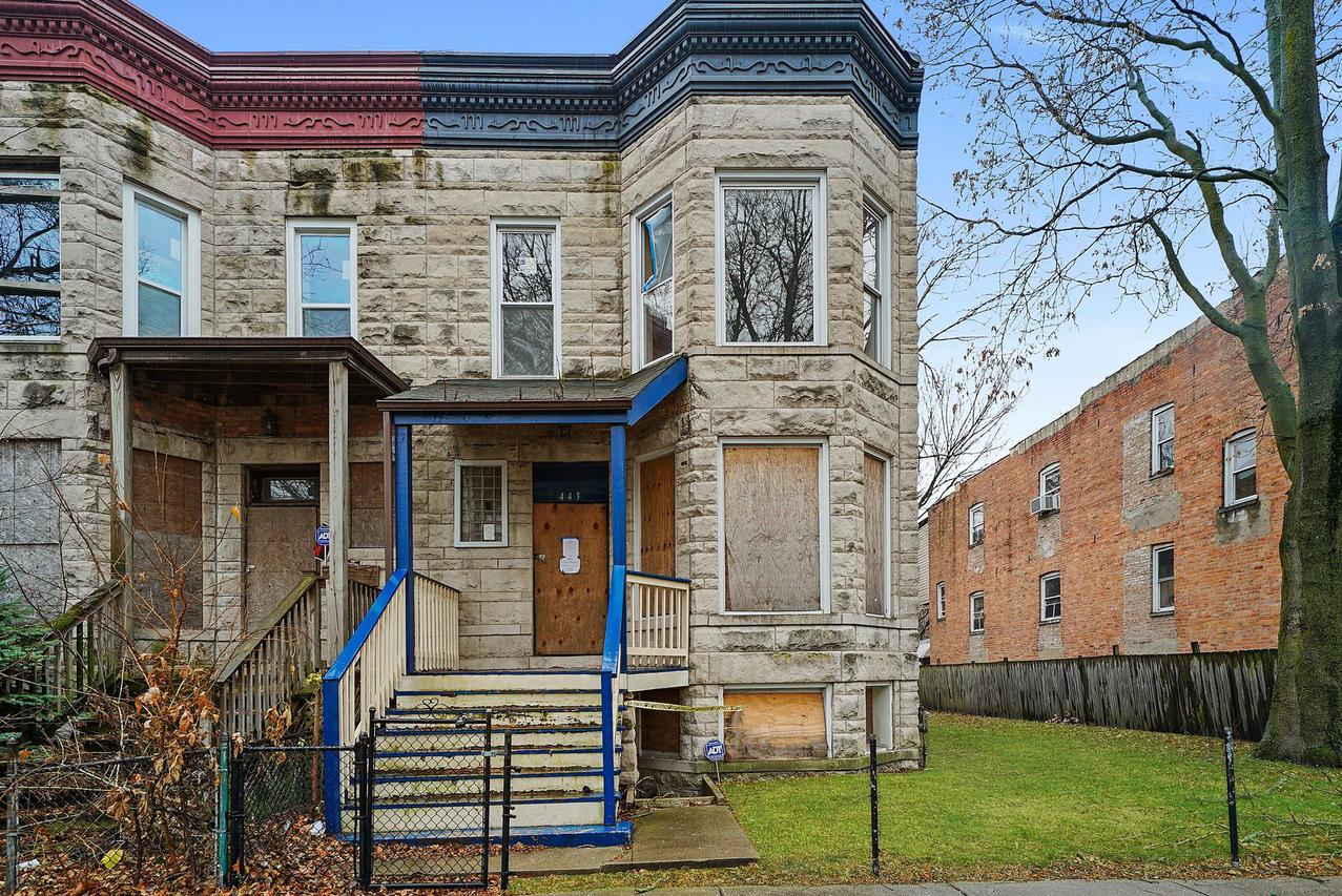 443 W 61st St., Chicago, IL 60629