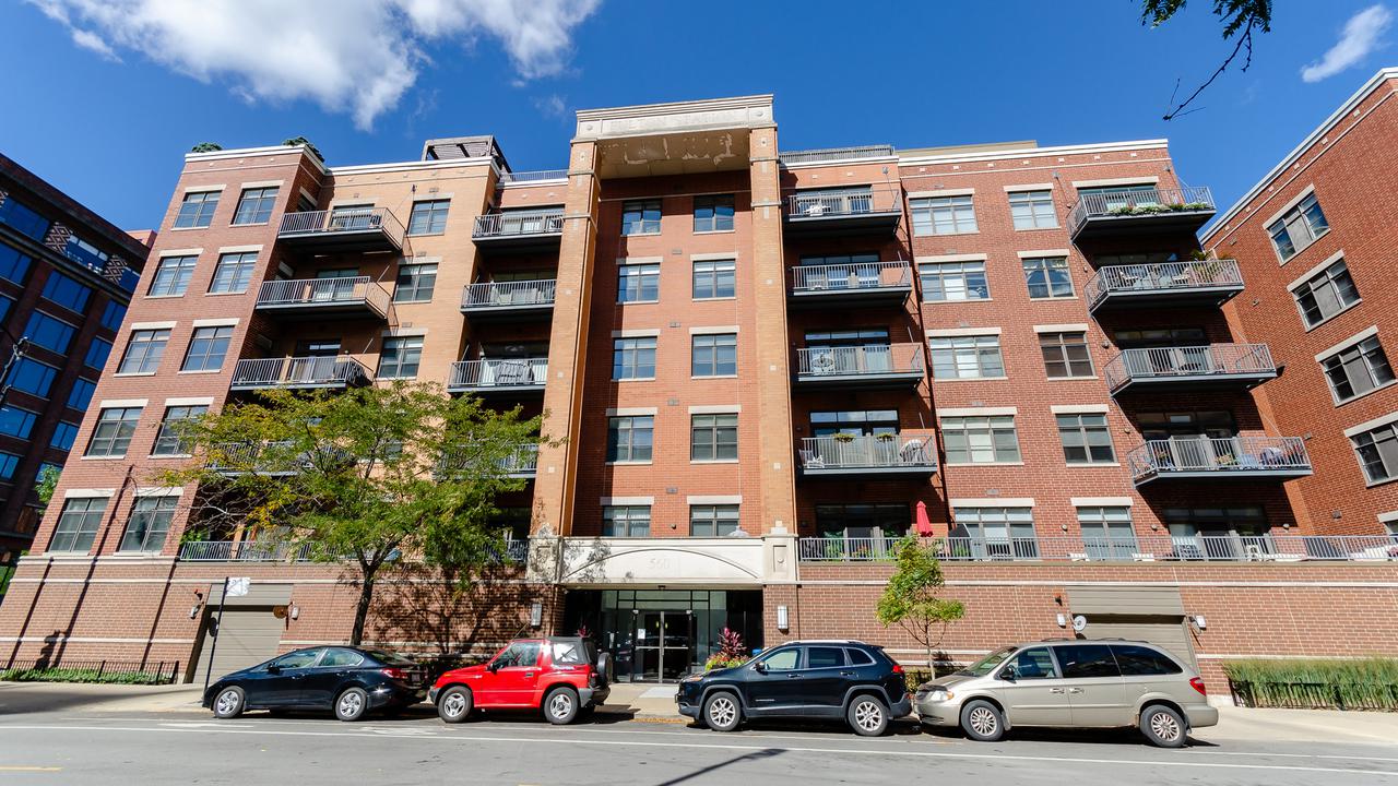 560 W Fulton St. #306, Chicago, IL 60661