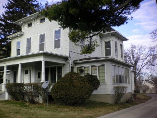 812-814 W Stephenson St., Freeport, IL 61032