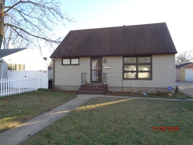 1924 Glenwood Ave., Rockford, IL 61103