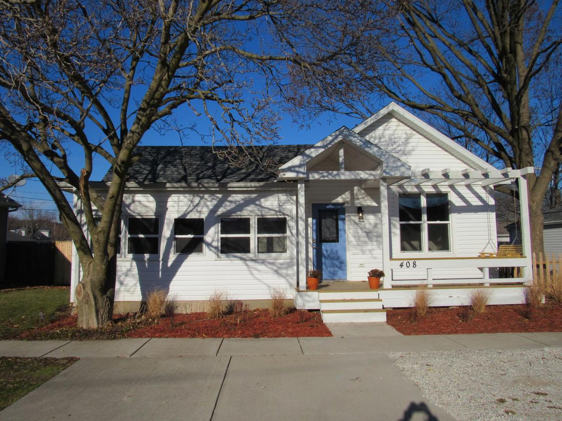 408 W Washington St., Utica, IL 61373
