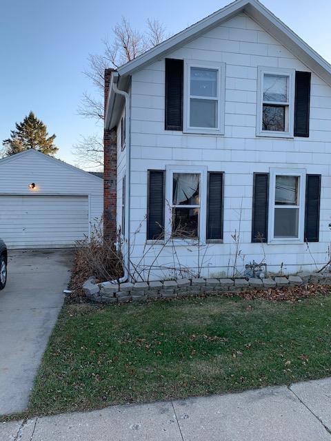 328 W Locust St., Lanark, IL 61046