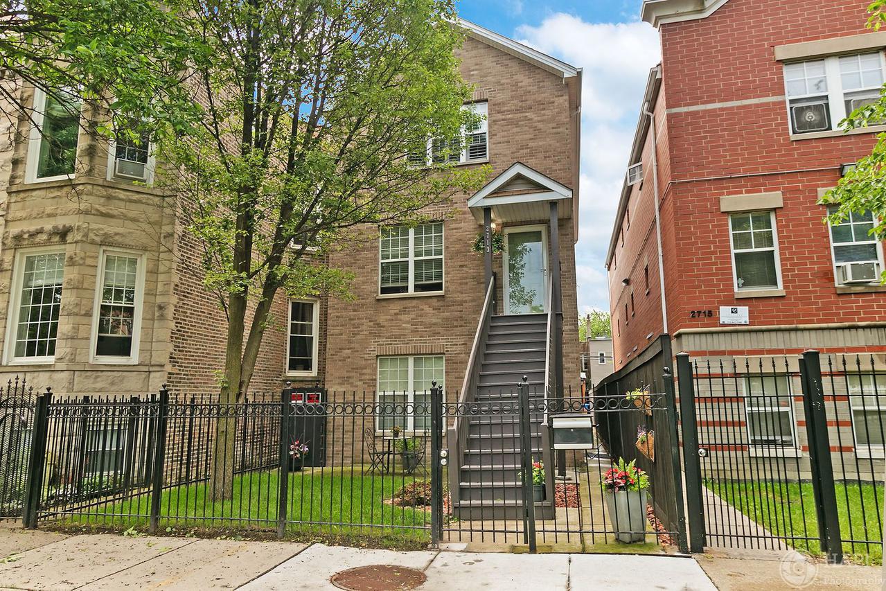 2713 W Hirsch St., Chicago, IL 60622