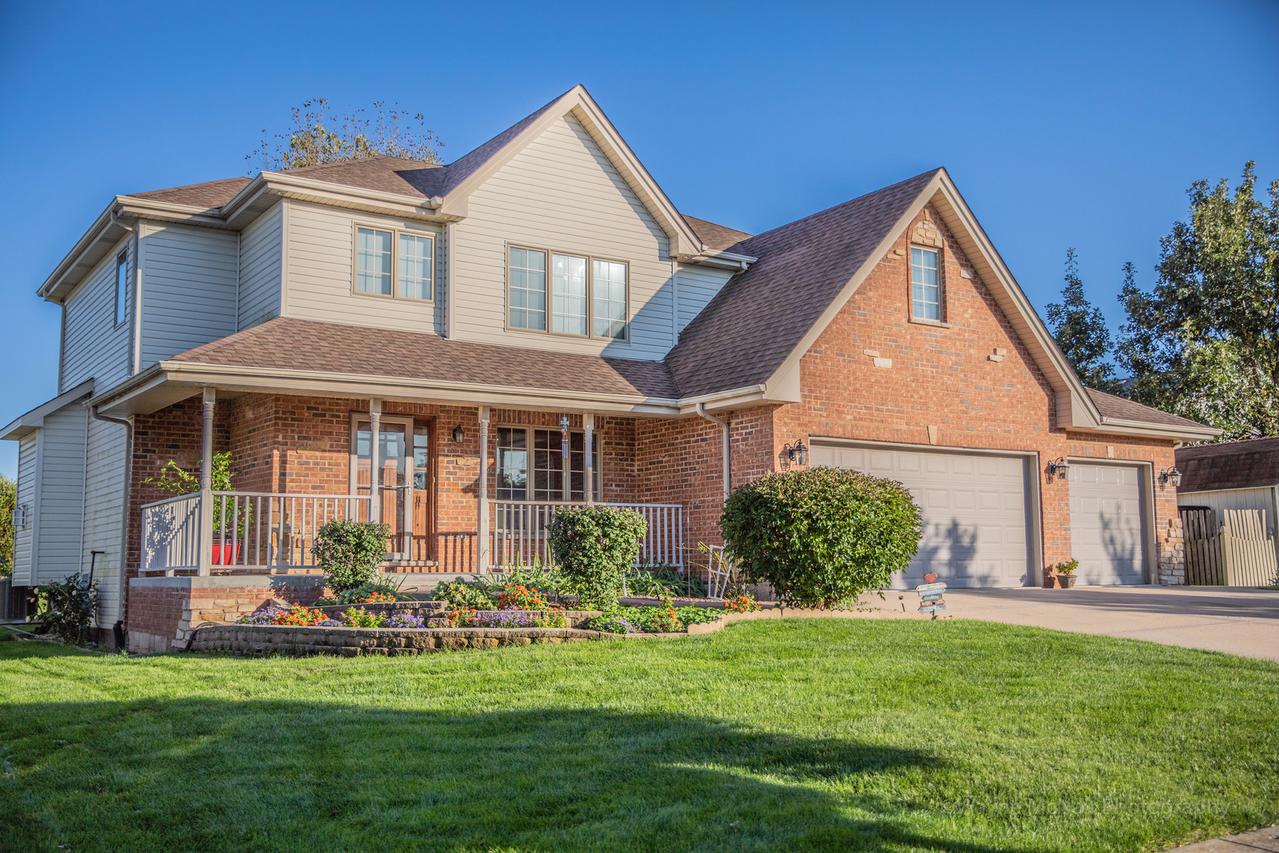 932 Meadowbrook Rd., Elwood, IL 60421