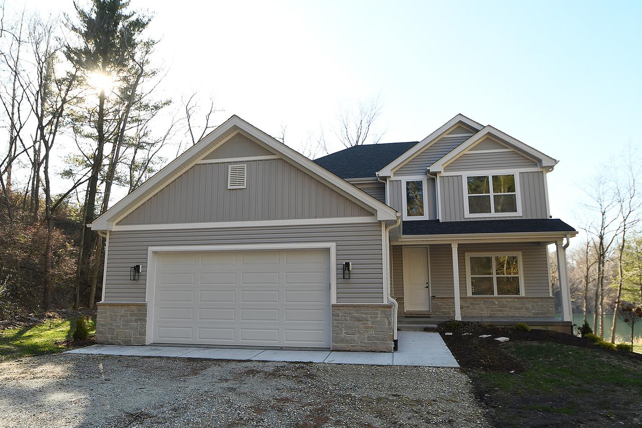 1875 N Lincoln Lake Dr., Coal City, IL 60416