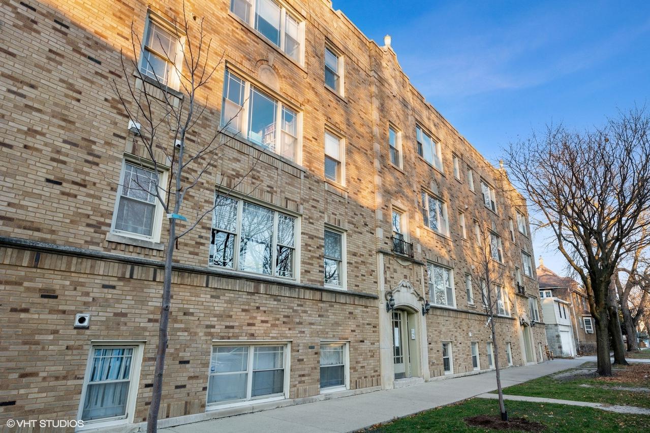 3654 W Berteau Ave. #G, Chicago, IL 60618