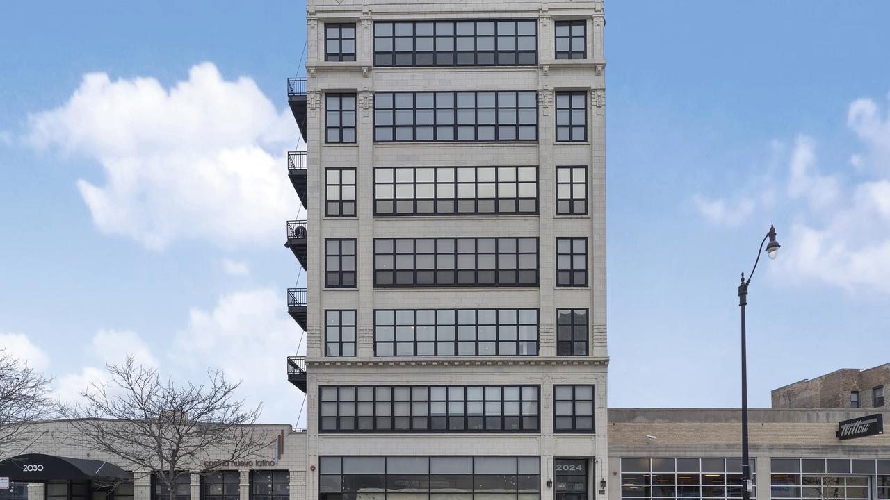2024 S Wabash Ave. #204, Chicago, IL 60638