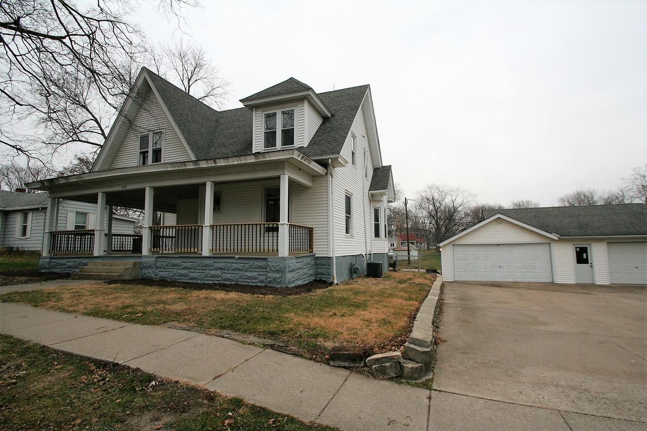 309 S Main St., Mackinaw, IL 61755