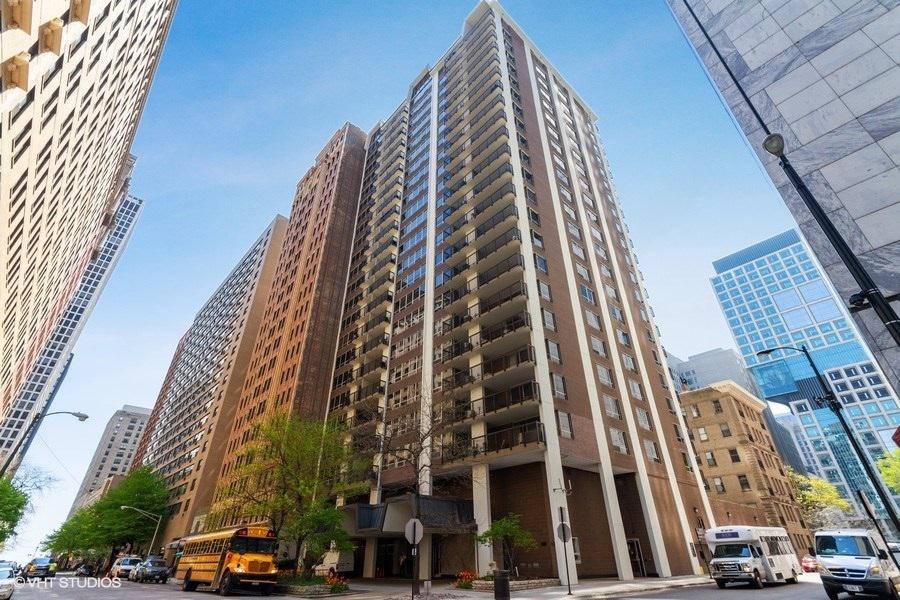 201 E Chestnut St. #23C, Chicago, IL 60611