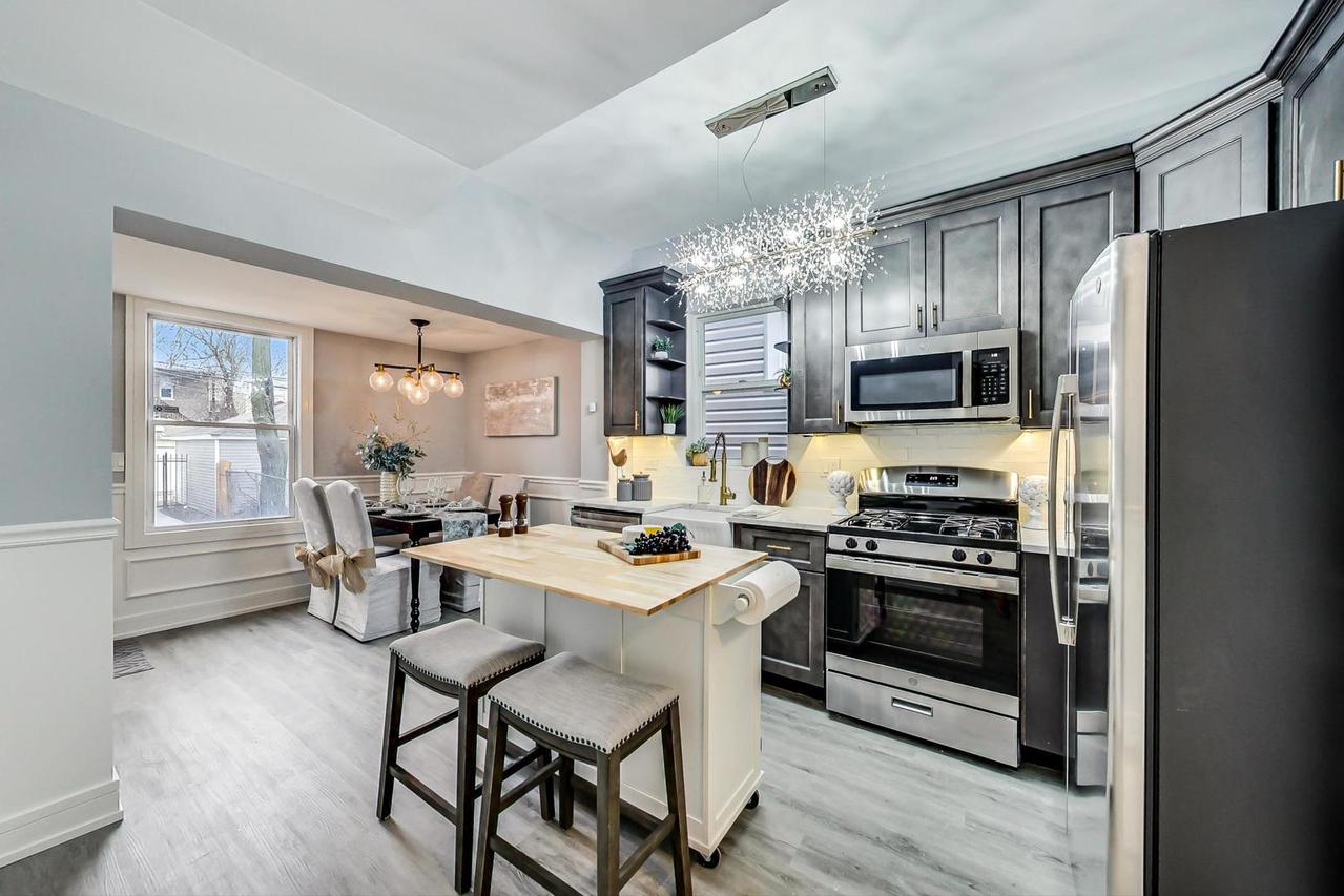 5028 W Ohio St., Chicago, IL 60644