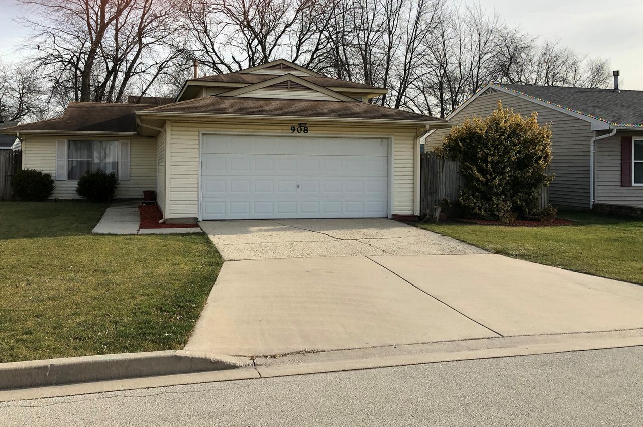 908 Copley Ln., Joliet, IL 60431