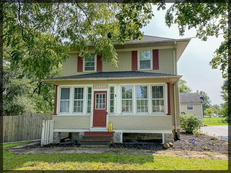 1214 Main St., Batavia, IL 60510