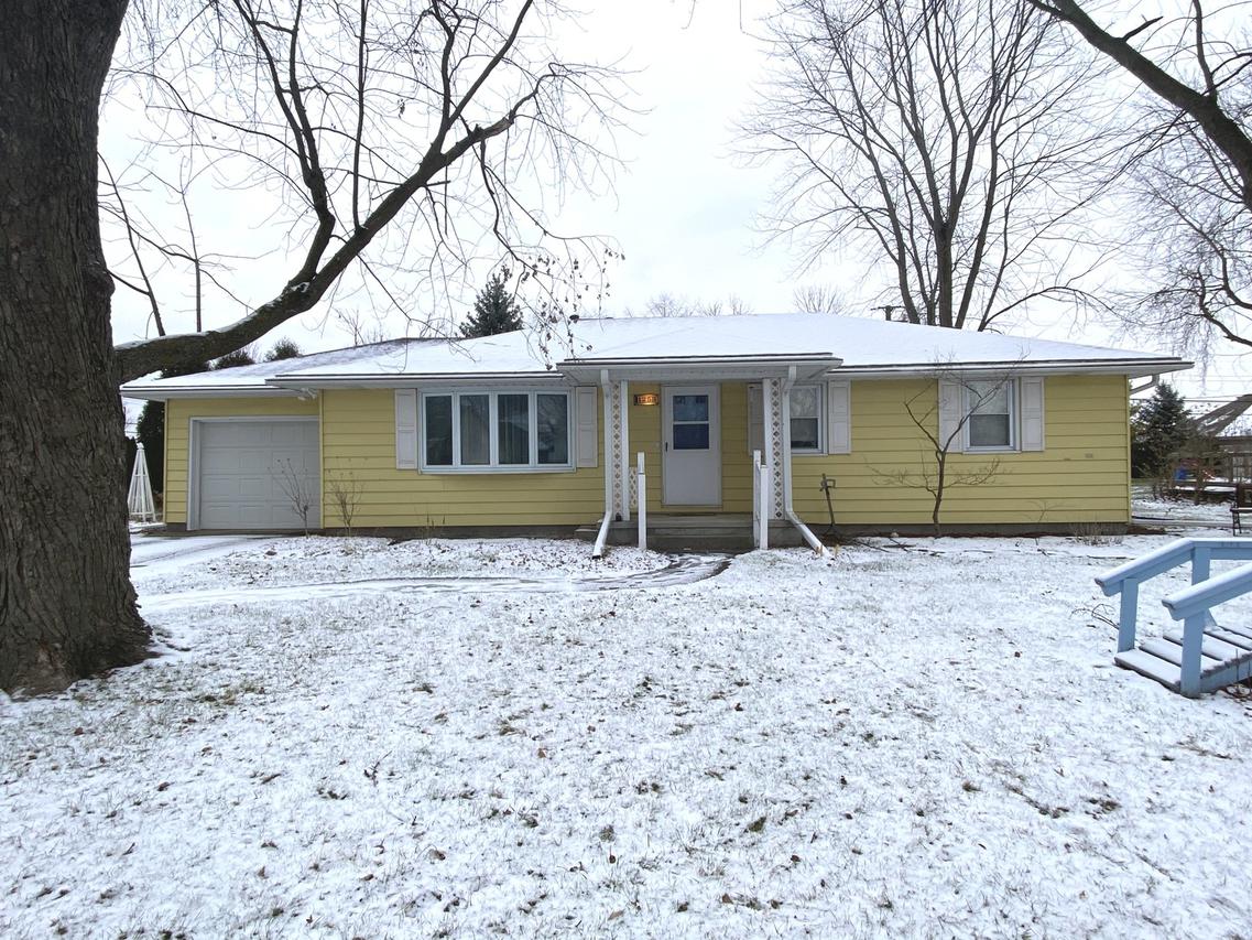 1253 Arrowhead Dr., Bourbonnais, IL 60914