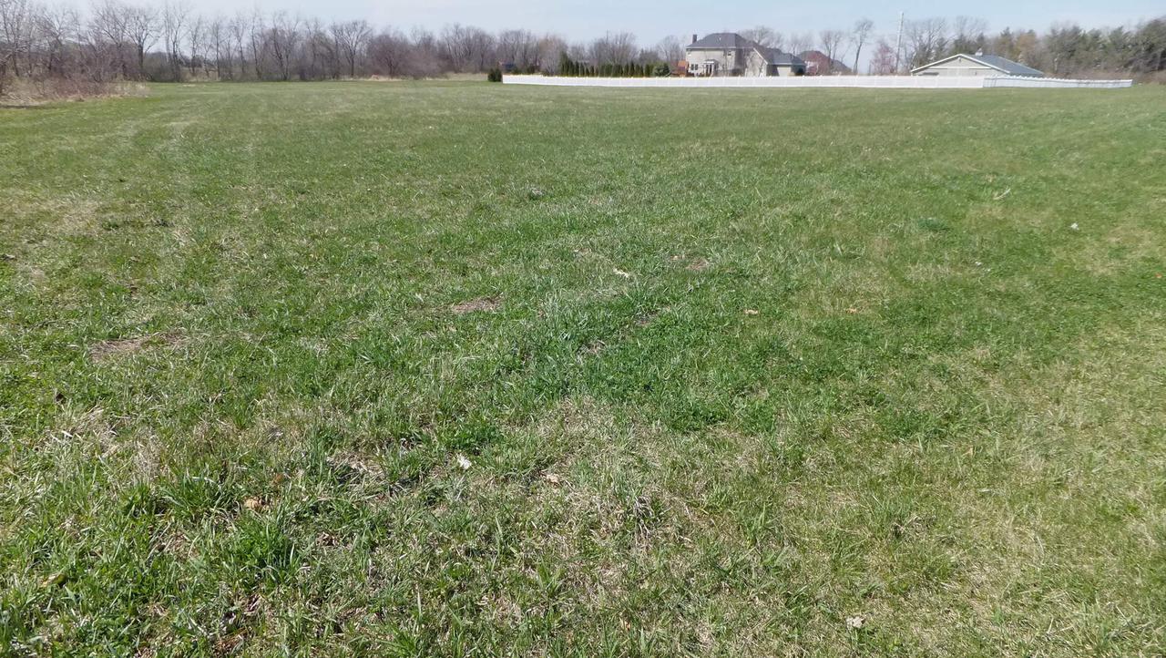 8576 Grove Hill Rd., Rockford, IL 61107