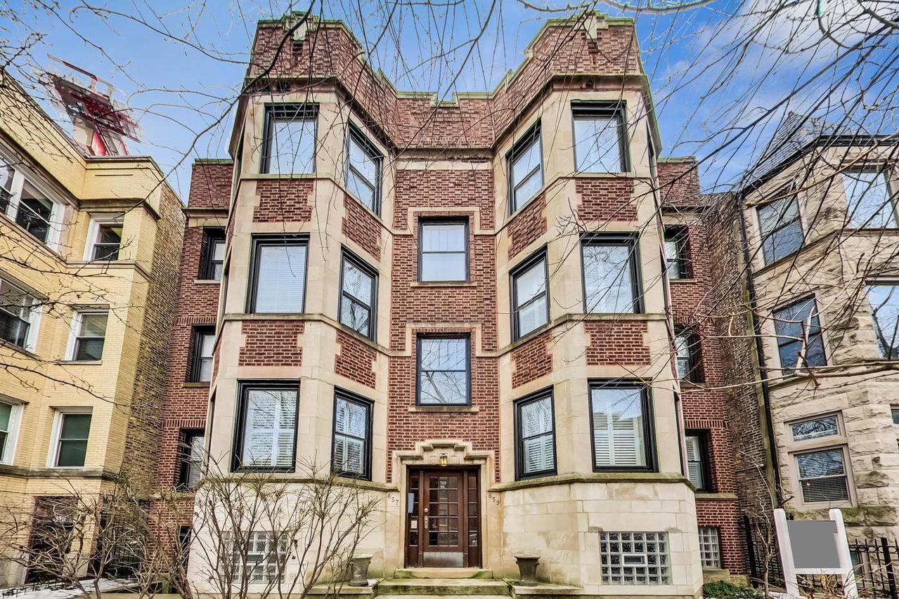 657 W Cornelia Ave. #1, Chicago, IL 60657
