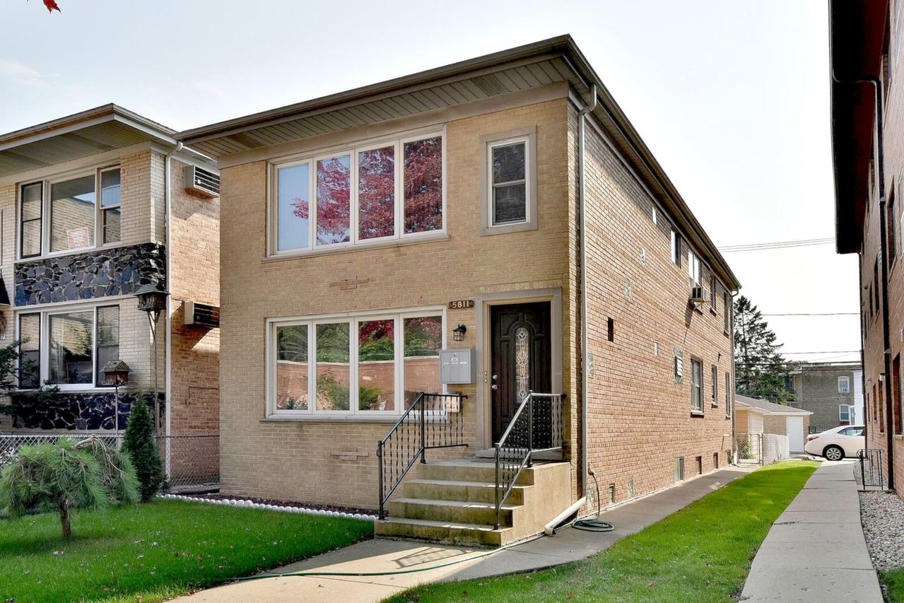 5811 W Higgins Ave., Chicago, IL 60630