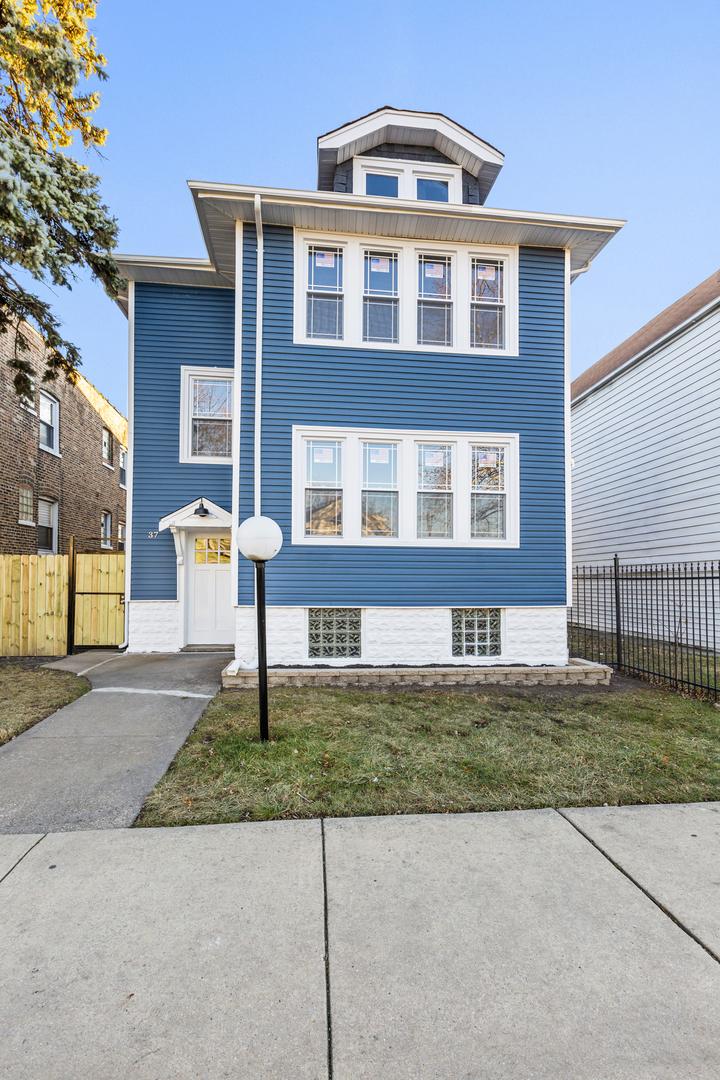 37 E 100th St., Chicago, IL 60628