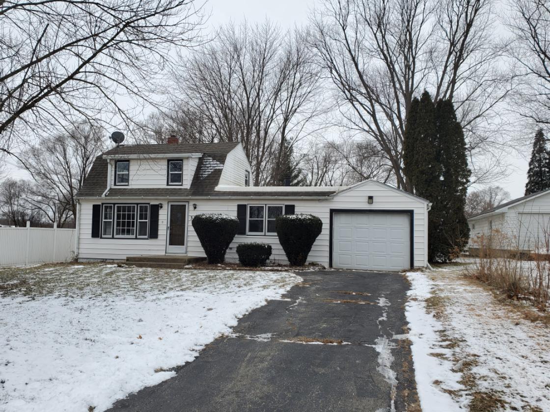330 N Tower Rd., Freeport, IL 61032
