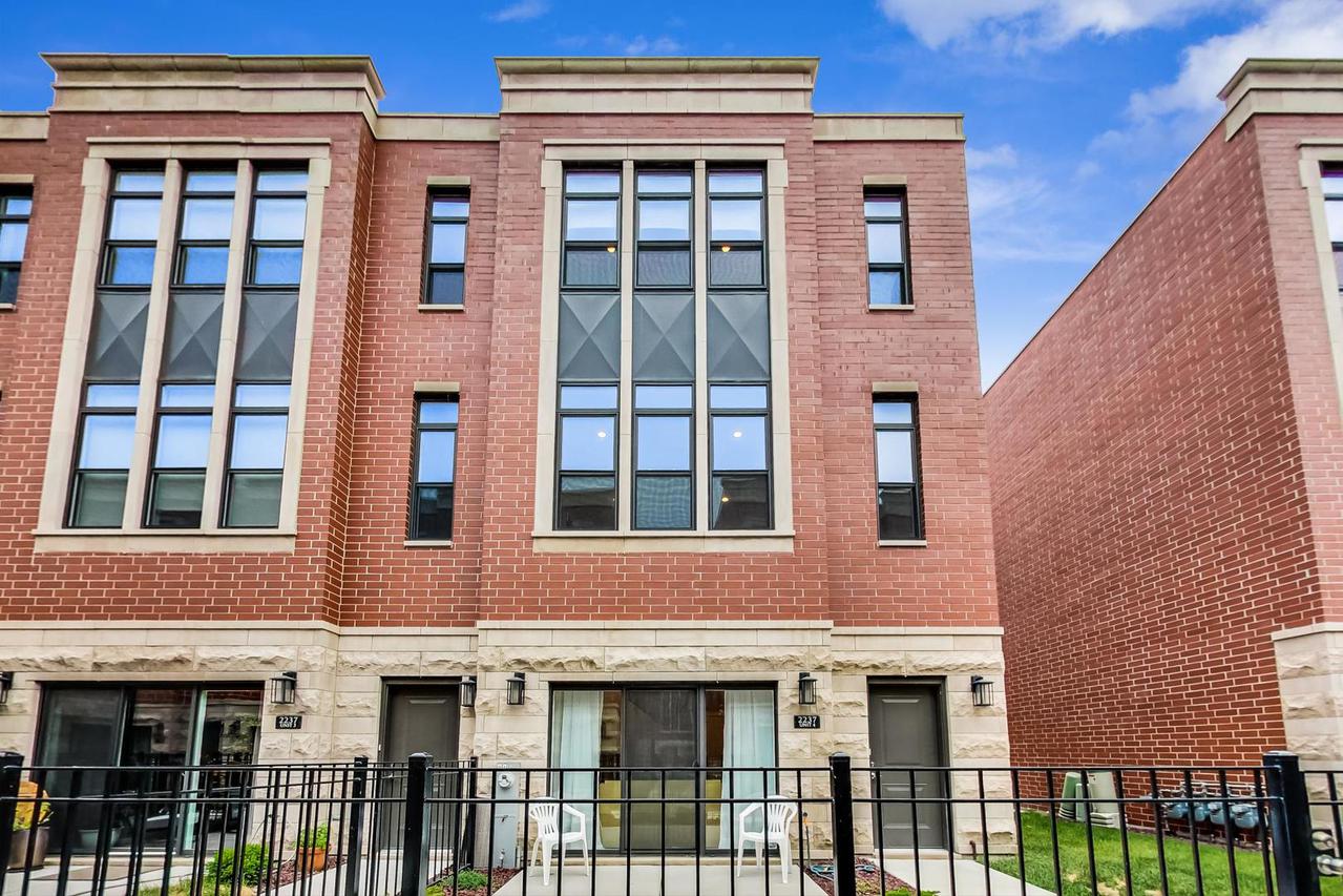 2237 W Coulter St. #4, Chicago, IL 60608