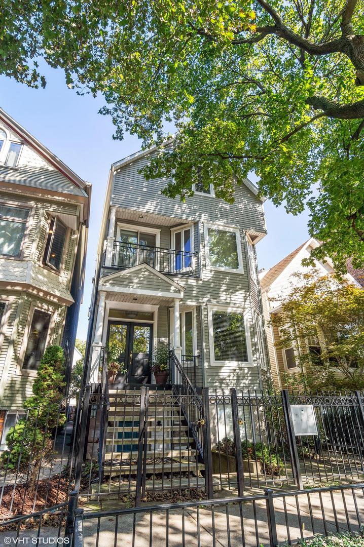 1714 W School St. #3, Chicago, IL 60657
