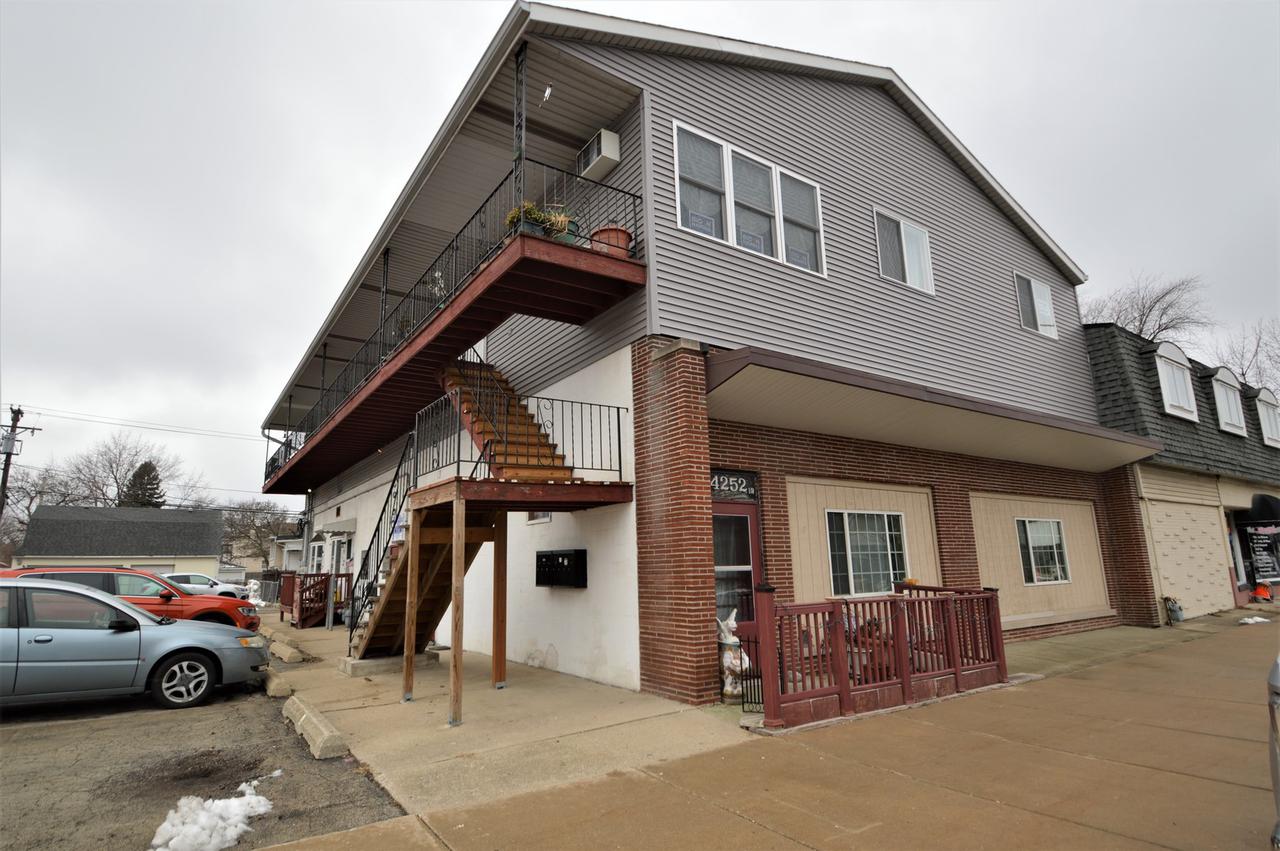 4252 Joliet Ave. #F, Lyons, IL 60534