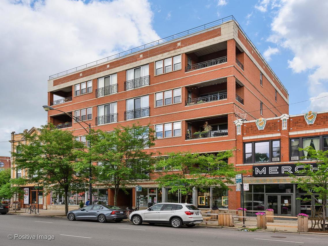 3131 W Logan Blvd. #3A, Chicago, IL 60647