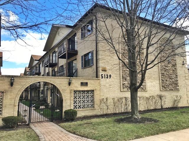 5139 N East River Rd. #265, Chicago, IL 60656