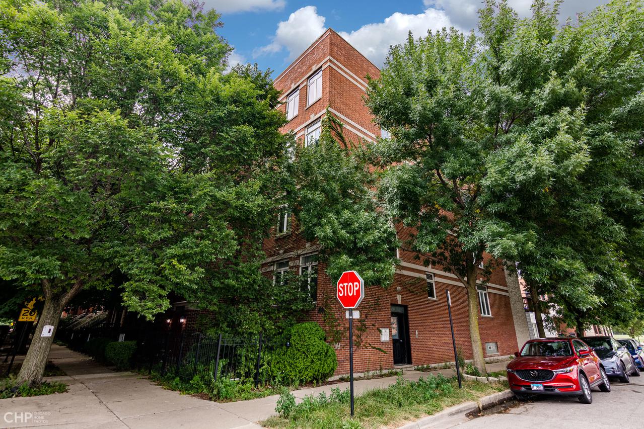 1300 W Fillmore St. #3, Chicago, IL 60607