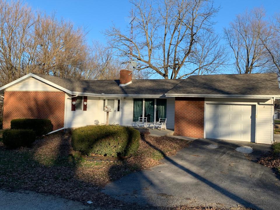 7748-108 E 3000 North Rd., Manville, IL 61319