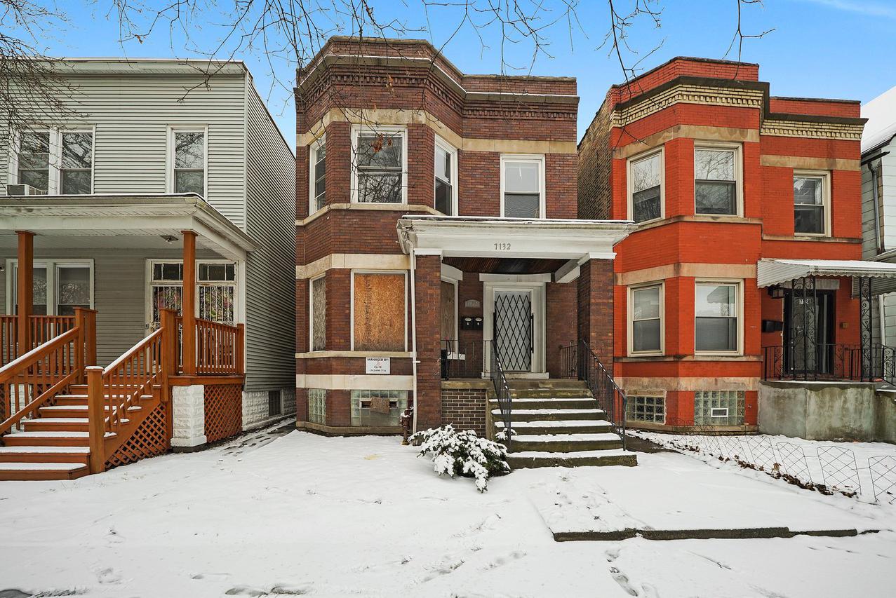 7132 S Champlain Ave., Chicago, IL 60619