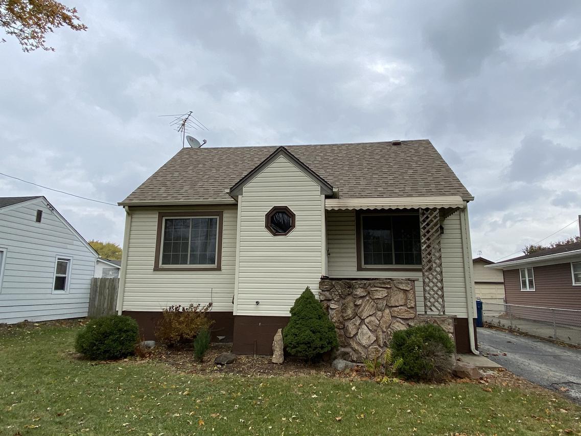 7633 Odell Ave., Bridgeview, IL 60455