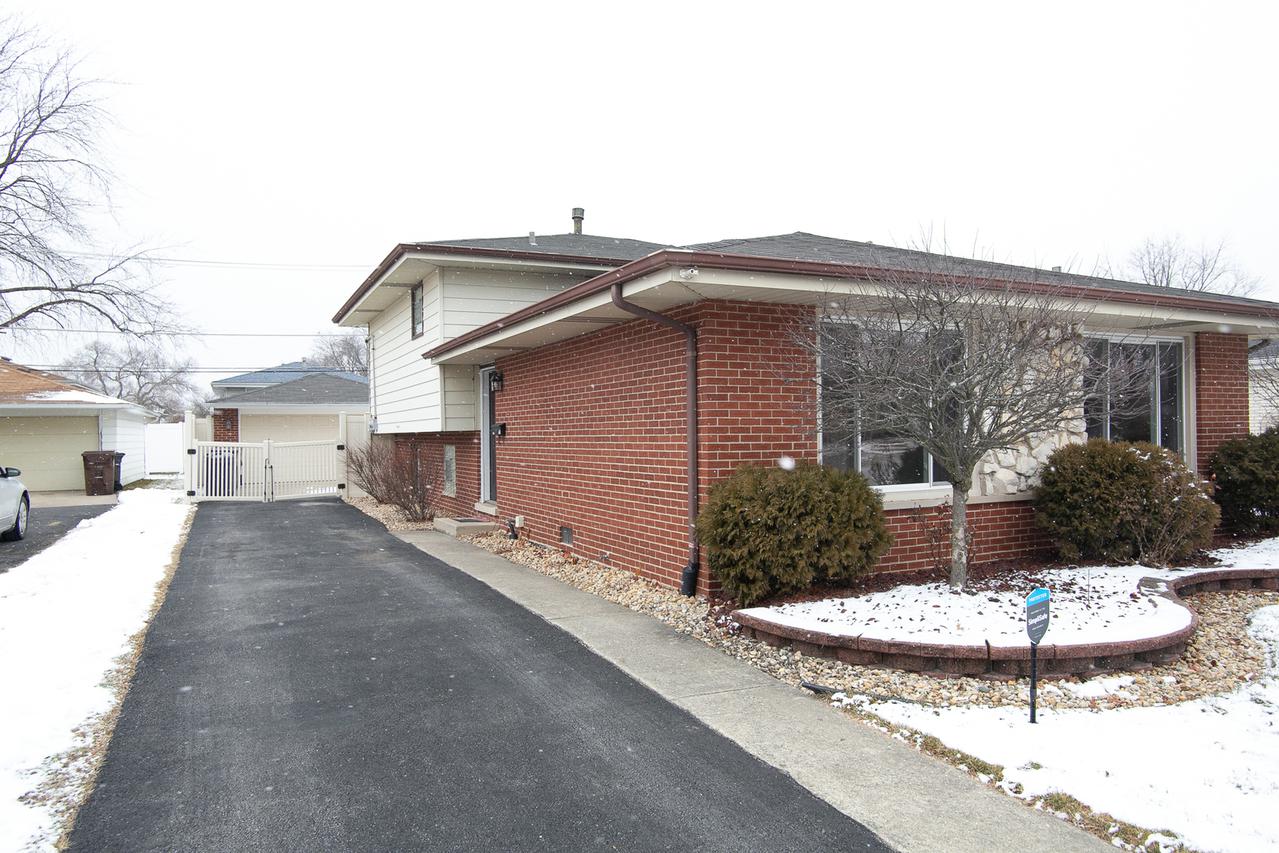 7718 173rd Pl., Tinley Park, IL 60477