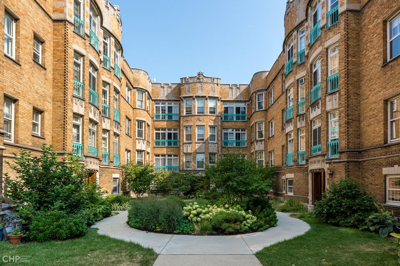 1534 E 59th St. #M2, Chicago, IL 60637