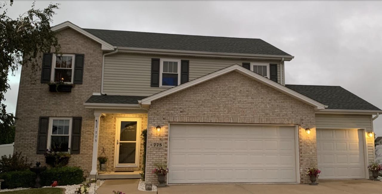 775 Meadowbrook Ln., Bourbonnais, IL 60914