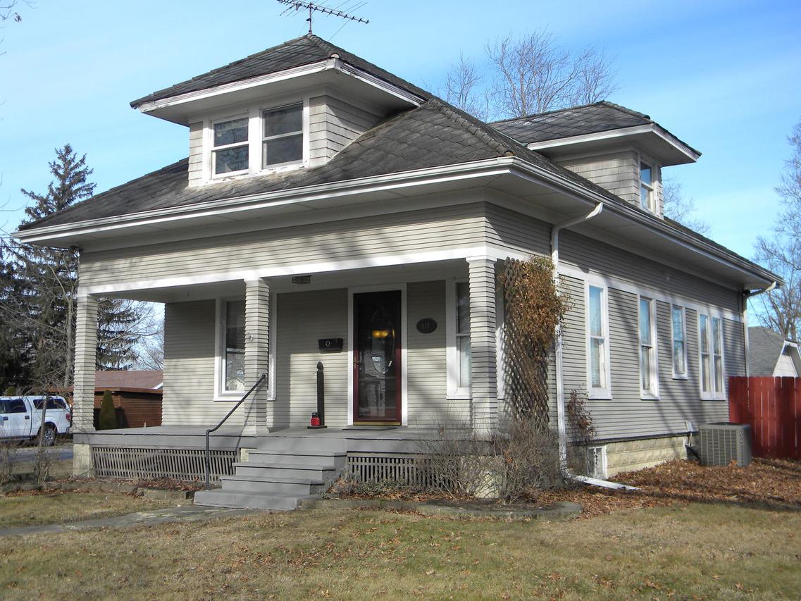 410 W Seminary Ave., Onarga, IL 60955