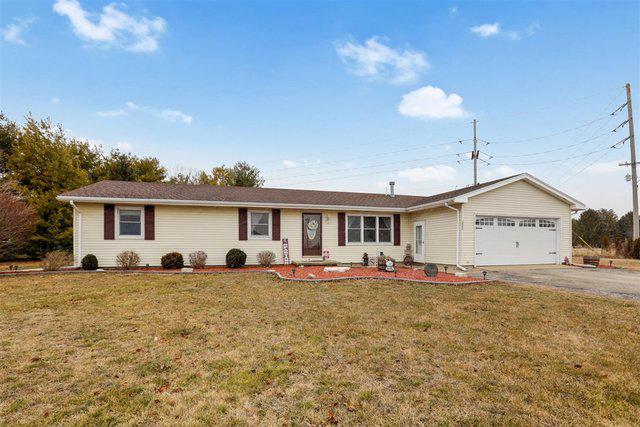 1516 Peters Dr., St. Joseph, IL 61873