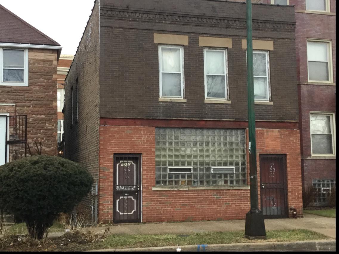 7032 S Saint Lawrence Ave., Chicago, IL 60637