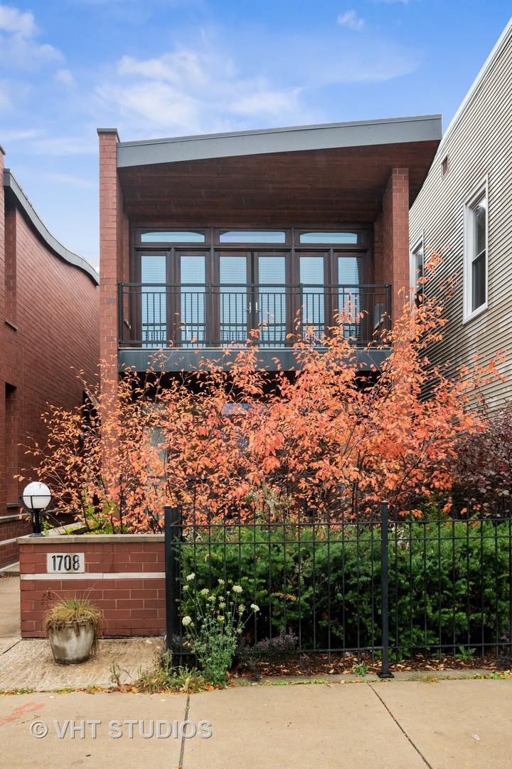 1708 W Winnemac Ave., Chicago, IL 60640