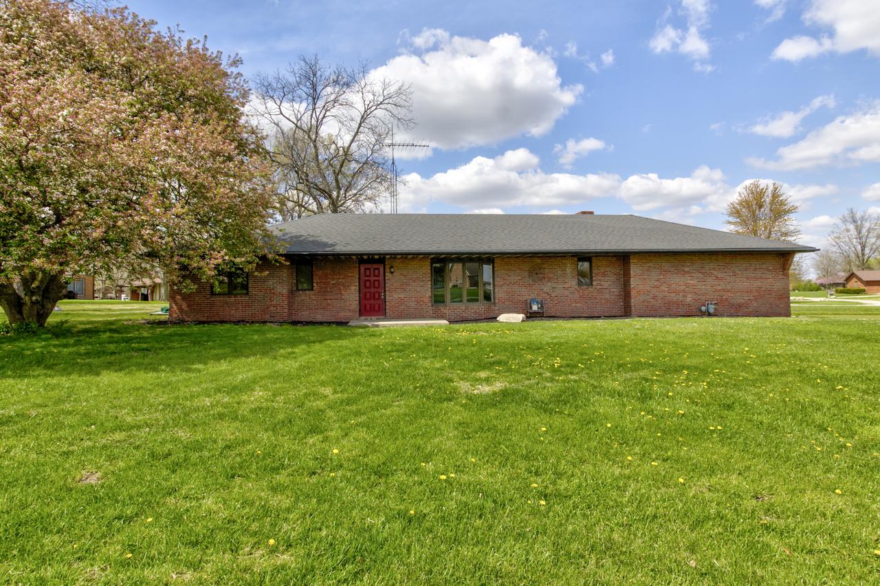 24202 N 1785 East Rd., Bismarck, IL 61814