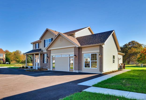 2410 Eisenhower Blvd., Mchenry, IL 60051