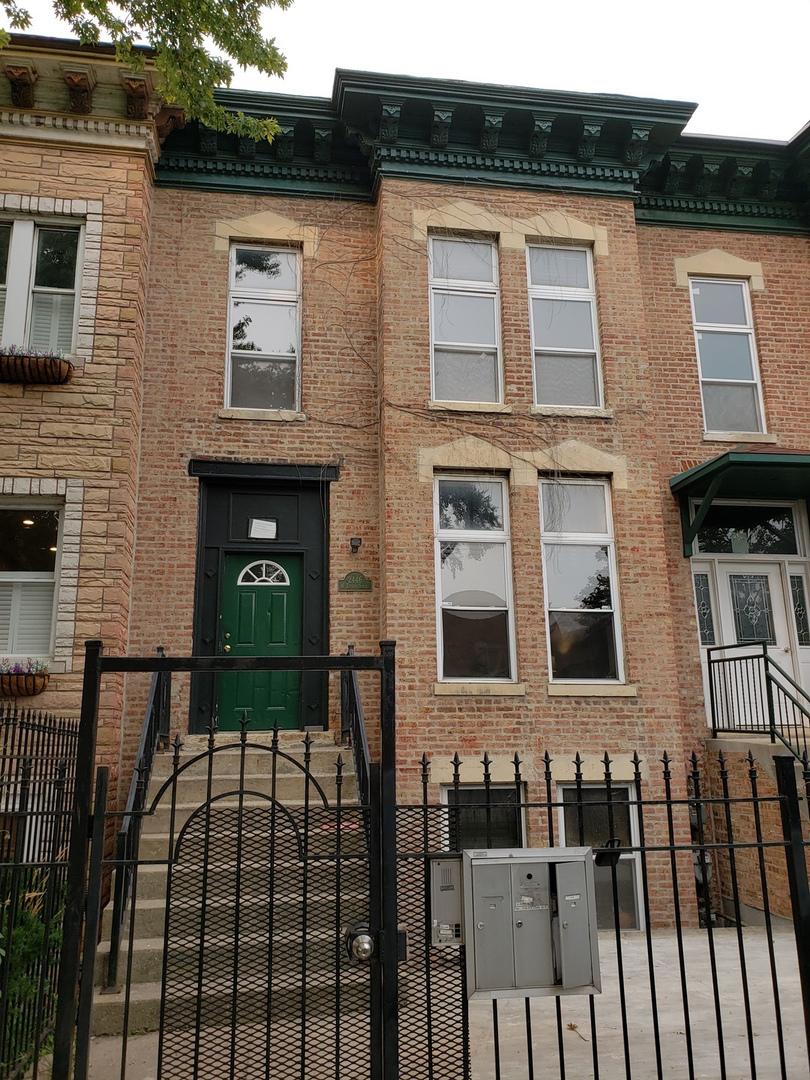 2446 W Taylor St., Chicago, IL 60612