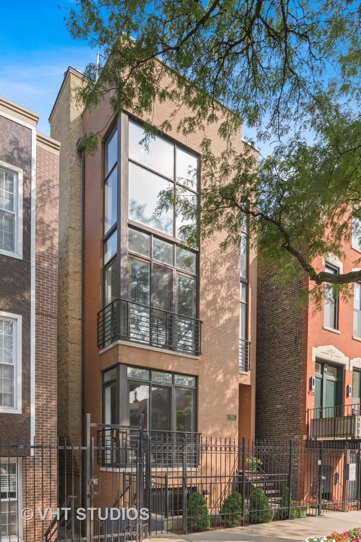 1525 N Wood St. #1, Chicago, IL 60622