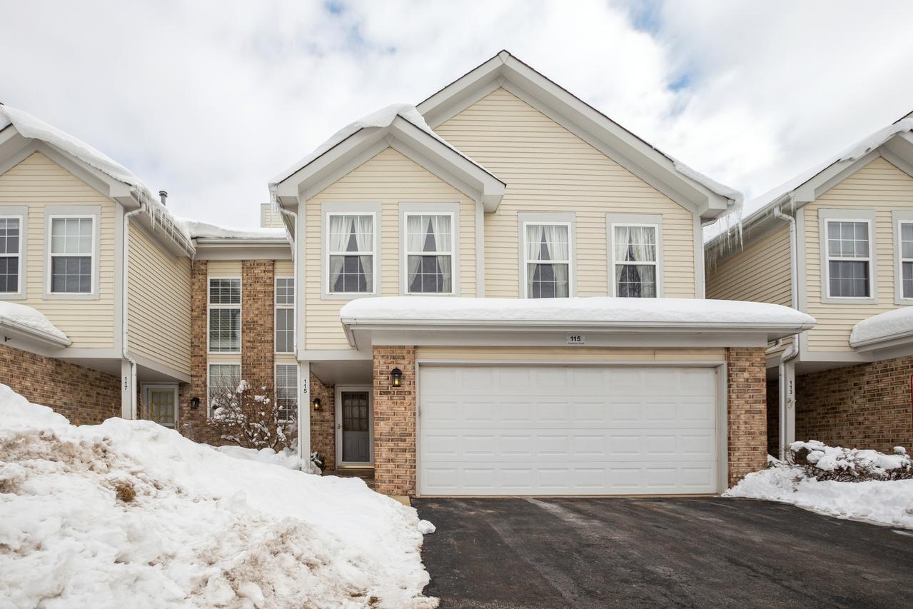 115 Cambrian Ct., Roselle, IL 60172
